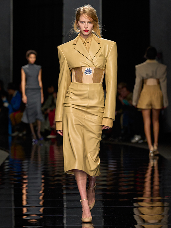 スノーボード runway Sportmax Fall/Winter 2024 Show